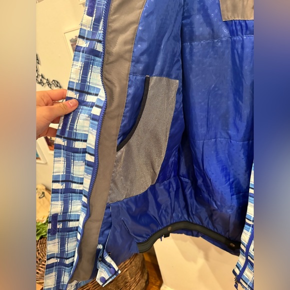 Roxy Ski Jacket - Picture 4 of 5